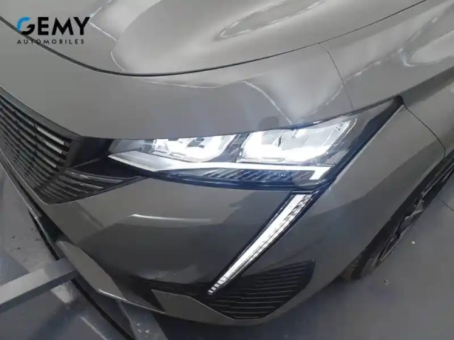 Peugeot 308 hybrid 145 e-dcs6 — photo 16