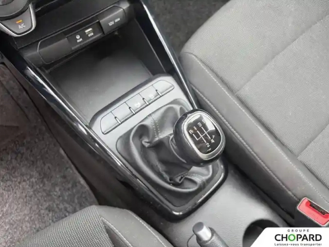 Kia Rio 1.0l t-gdi 100 ch isg — photo 22