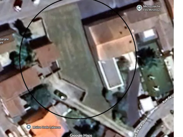 Terrain 482 m²