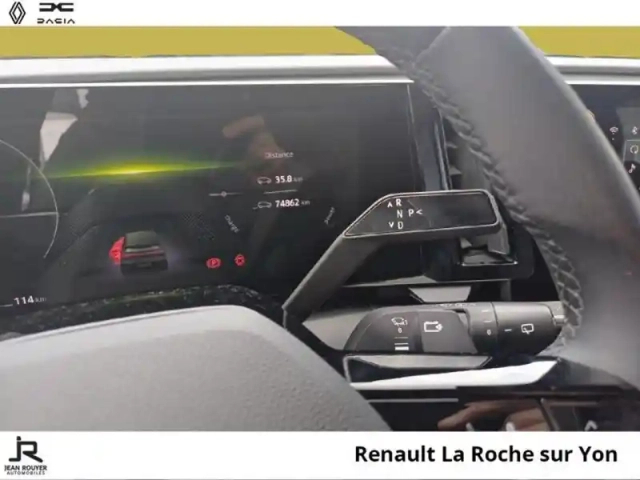 Renault Megane e-tech electric ev60 220ch equilibre super charge -b — photo 5