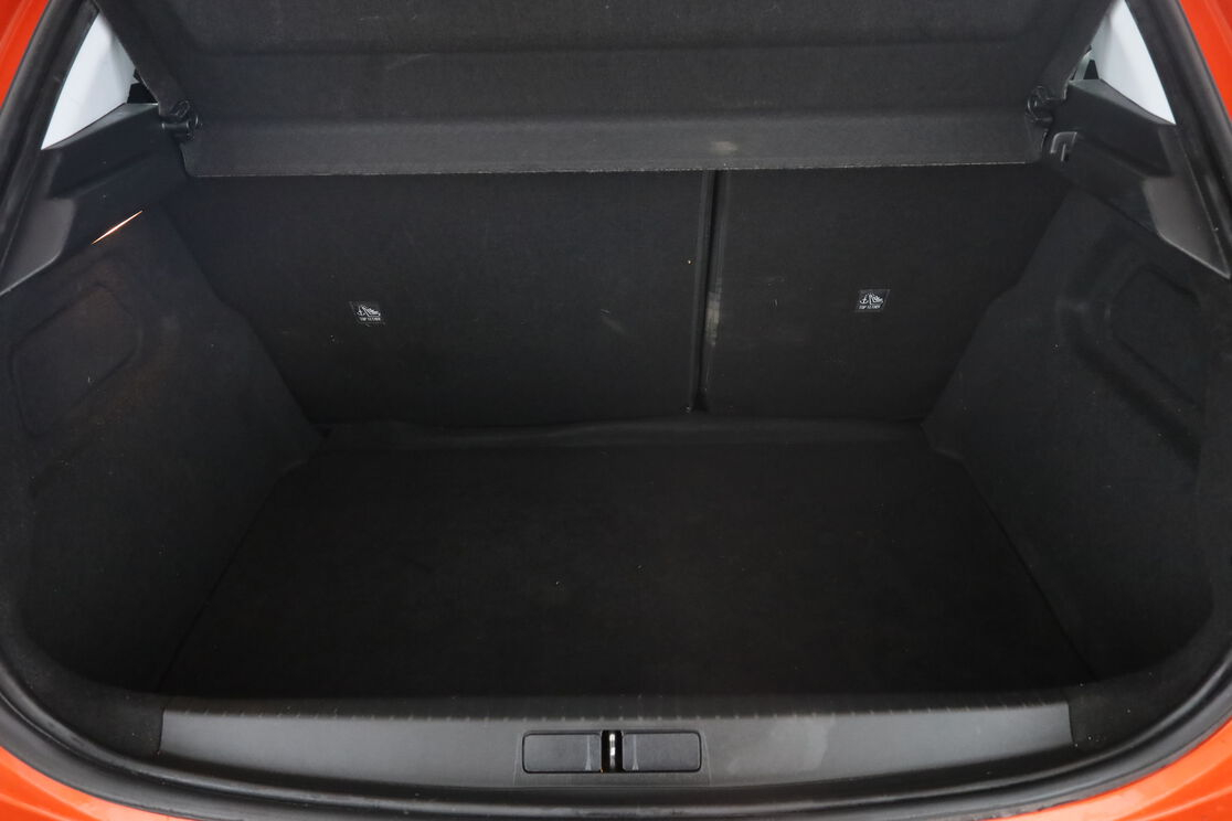 Opel Corsa 1.2 Turbo Edition Auto — photo 16