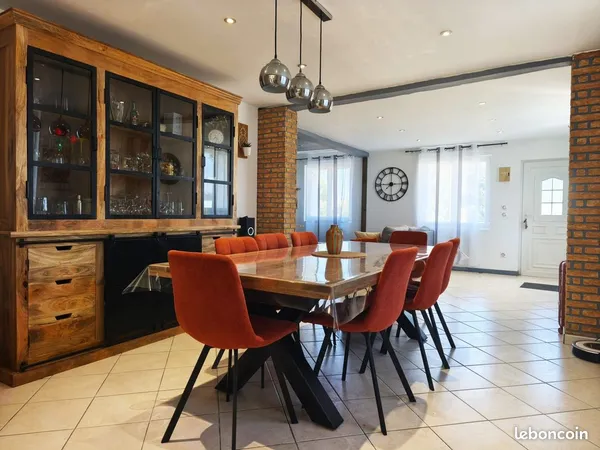 Maison 6 pièces 140 m²