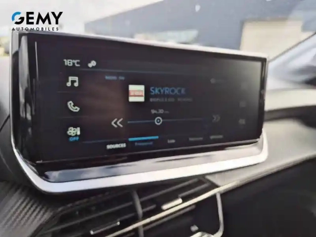 Peugeot 208 hybrid 110 ch e-dcs6 — photo 12