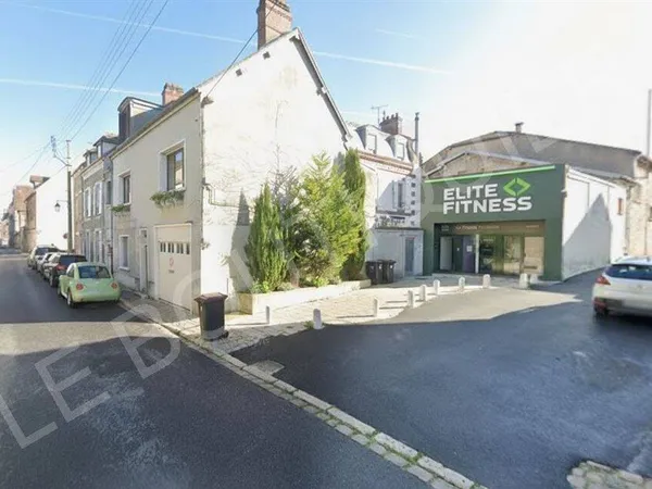 Boutique 600 m²