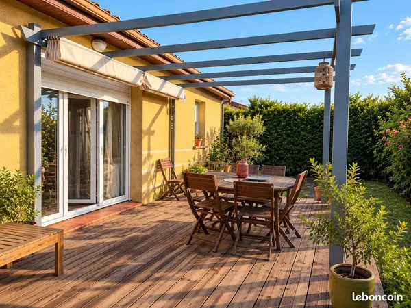 MURET Maison T4 de plain-pied 90 m² Jardin, piscine, garage