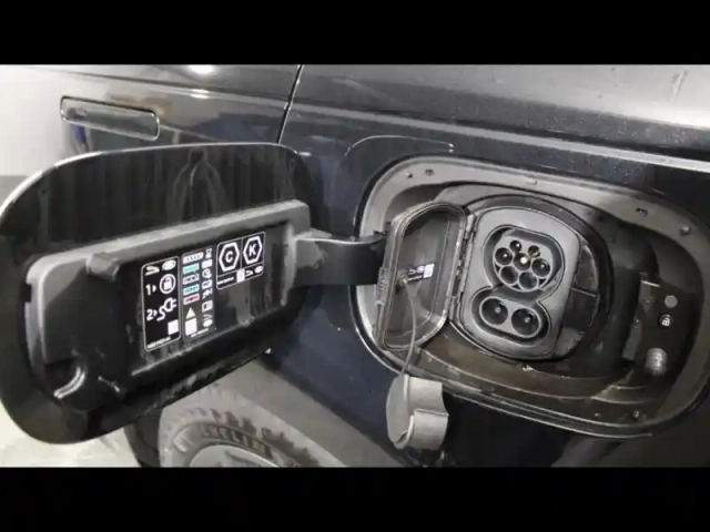 Land Rover Range Rover sport 3.0 p460e 460ch phev dynamic se — photo 7