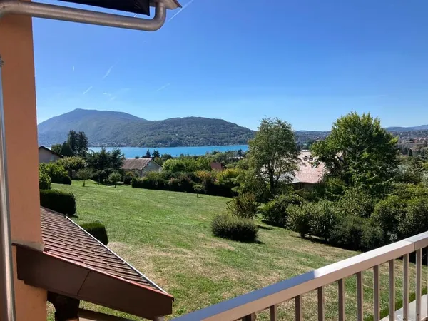T2 64m2 Annecy-le-vieux Vue lac exceptionnelle