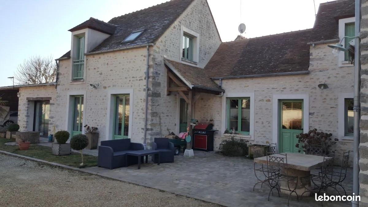 Photo 1