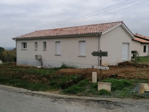 Maison contemporaine Commune d'OMET - 33410 -
