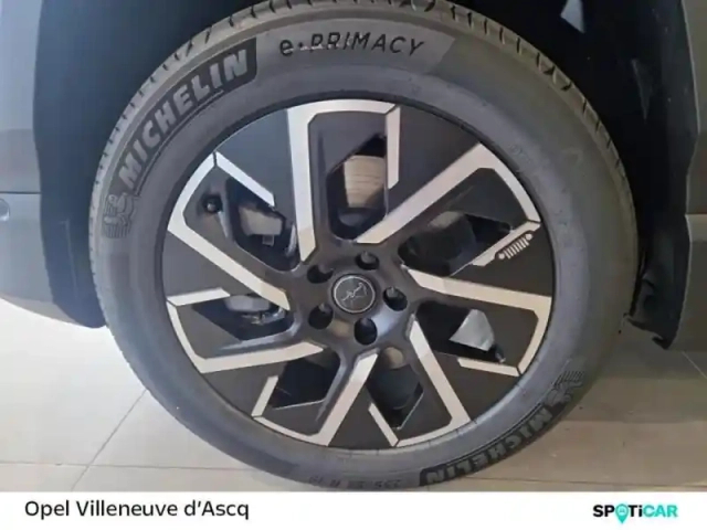 Jeep Compass electrique 213ch 157kw altitude — photo 13