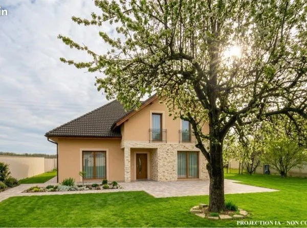 Terrain à bâtir 470 m² - Façade 18 m