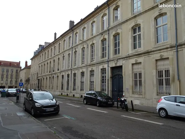 NANCY, Quartier Place d'Alliance, Local Professionnel