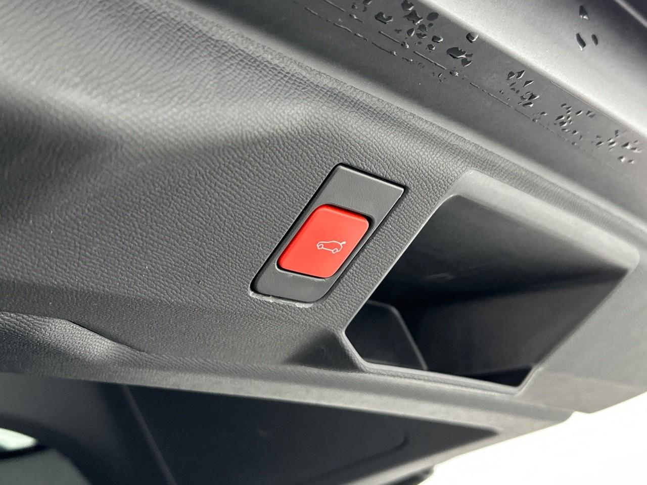 Peugeot 5008 hybrid 145 ch e-dcs6 gt — photo 44