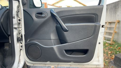 Renault Kangoo Express Fourgon 1.5 dCi 75 - Confort – 2016 – 36709 km – Diesel – Boîte Manuelle — photo 28