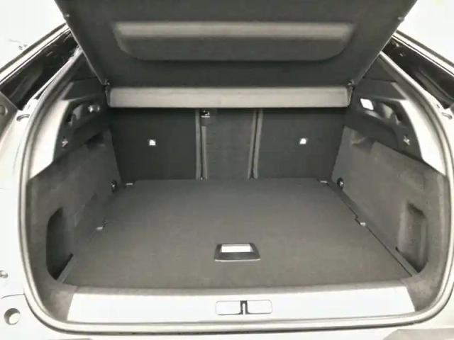 Peugeot 3008 hybrid 145 e-dcs6 — photo 6