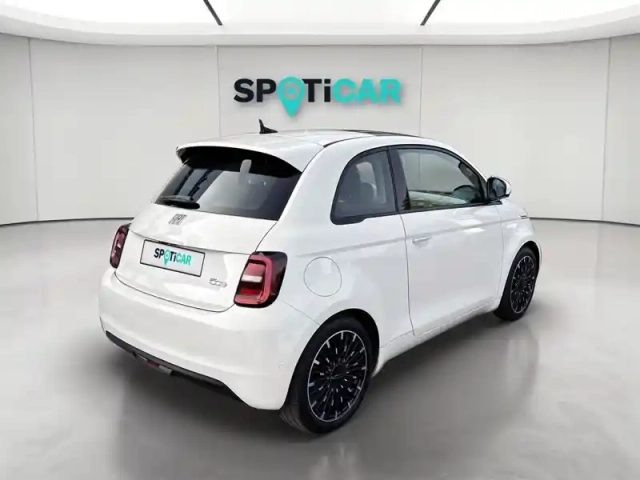 Fiat 500 e 118ch icône plus — photo 6