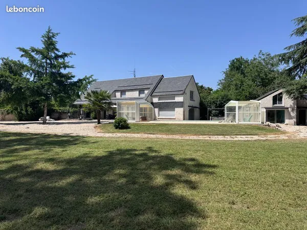 Propriété 300 m² - 5 chambres Piscine, terrain de tennis, jacuzzi / SPA - Parc 2 ha