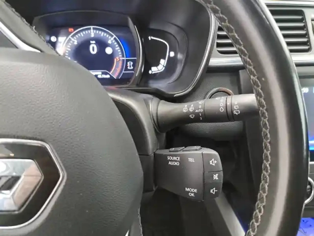 Renault Kadjar blue dci 115 edc — photo 30