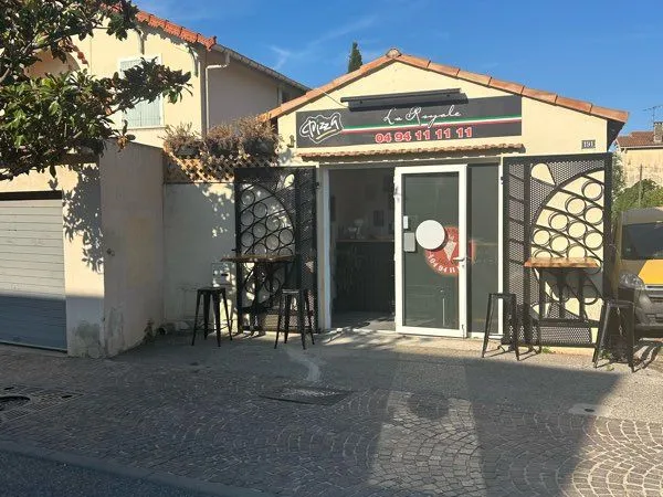 Pizzeria clé en main au centre ville de Sanary