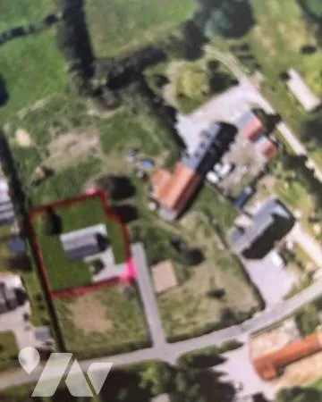 Terrain 1184 m²