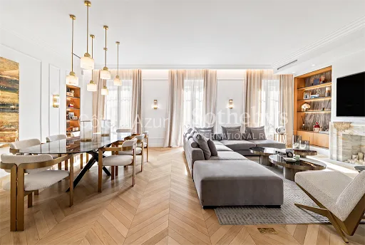 Appartement 4 pièces 175 m²