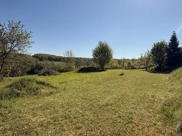 Terrain 1161 m²