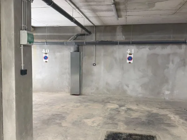 À louer - Place de parking avec recharge électrique - Front de mer La Ciotat