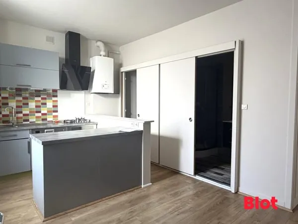 BLOT Immobilier -A LOUER - Appartement T3 - 107 m²
