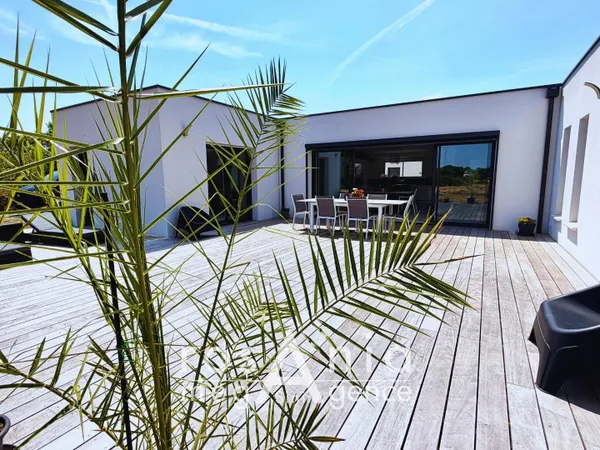 Maison contemporaine 6 pièces, proche océan et Port Bourgenay