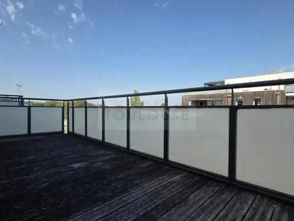 Balma  t2 de 42,28 m² avec grande terrasse de 12 m² et 2 parkings couverts