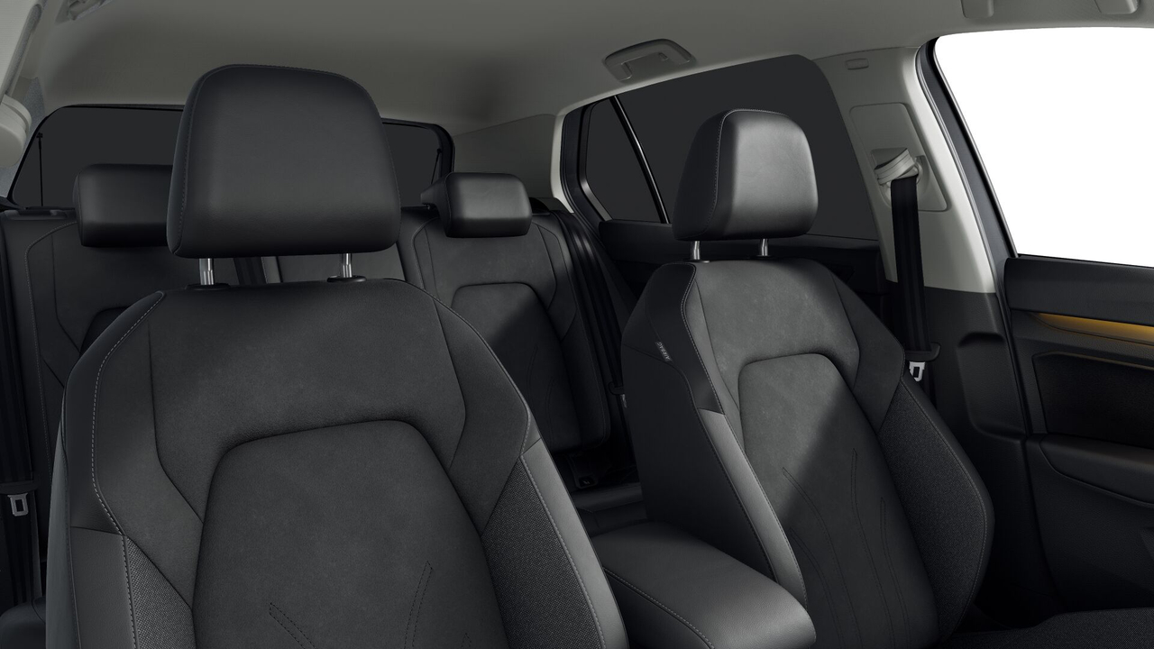 Volkswagen Golf 1.5 eTSI EVO2 116 DSG7 — photo 9