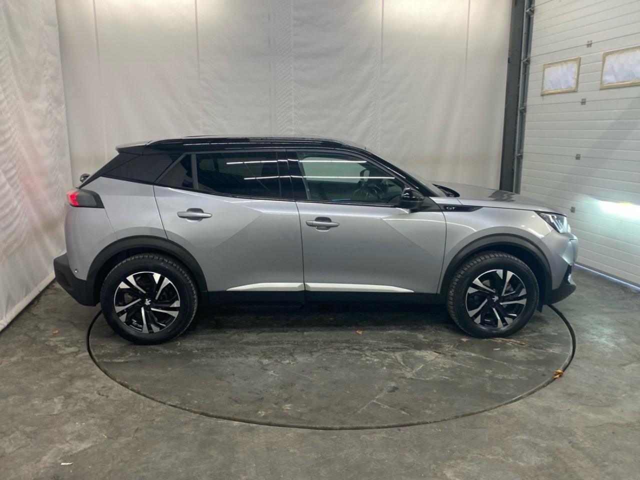 Peugeot 2008 puretech 130 s&s eat8 gt — photo 6