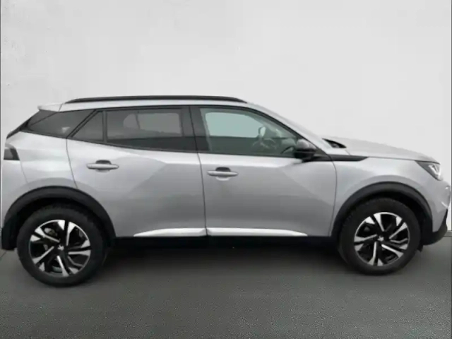 Peugeot 2008 puretech 130 s&amp;s eat8 — photo 91
