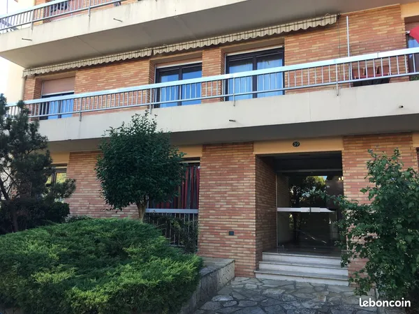 Loue T2 55m2 Cote Pavée Bonhoure