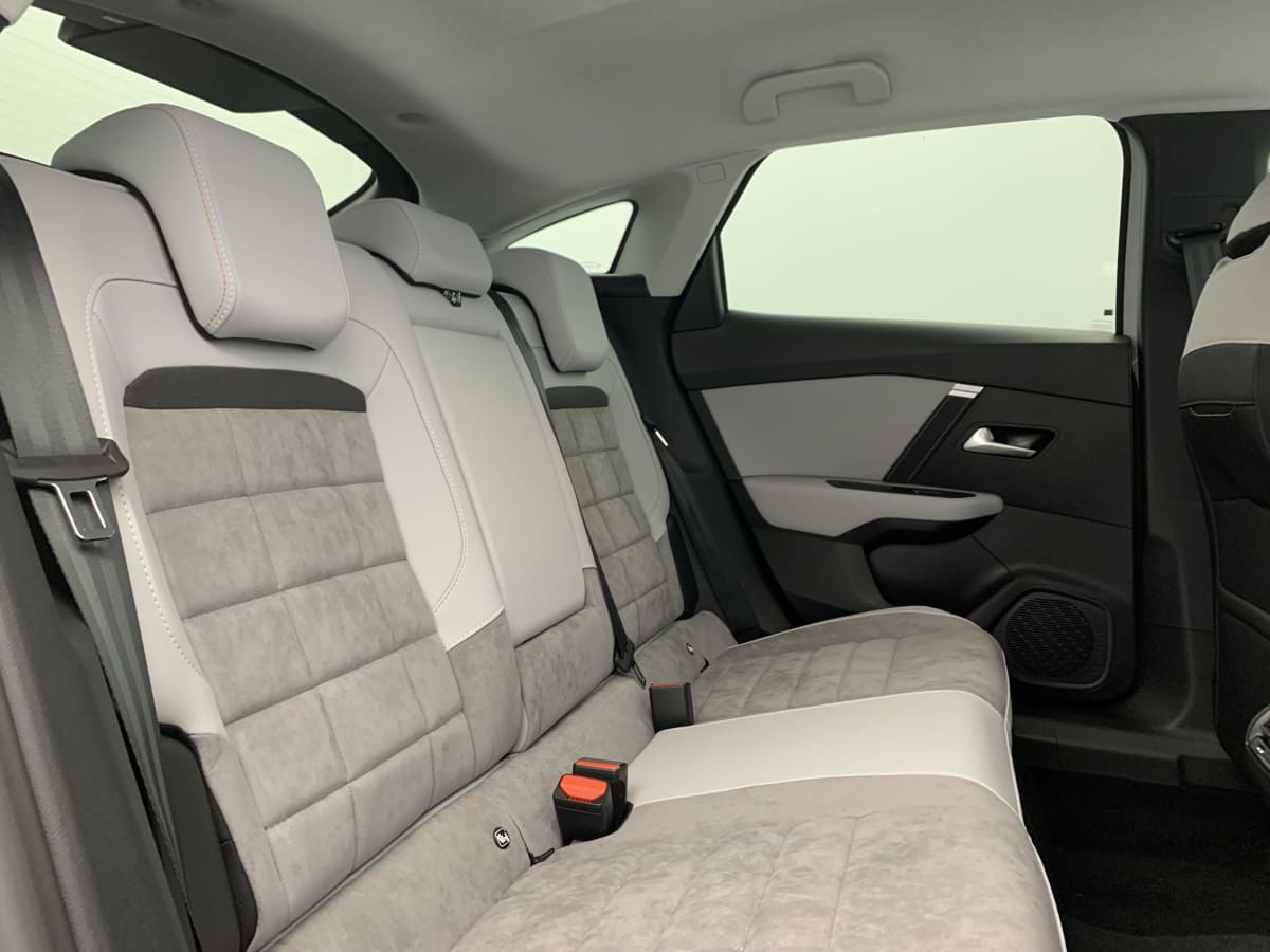 Citroën C4 — photo 10