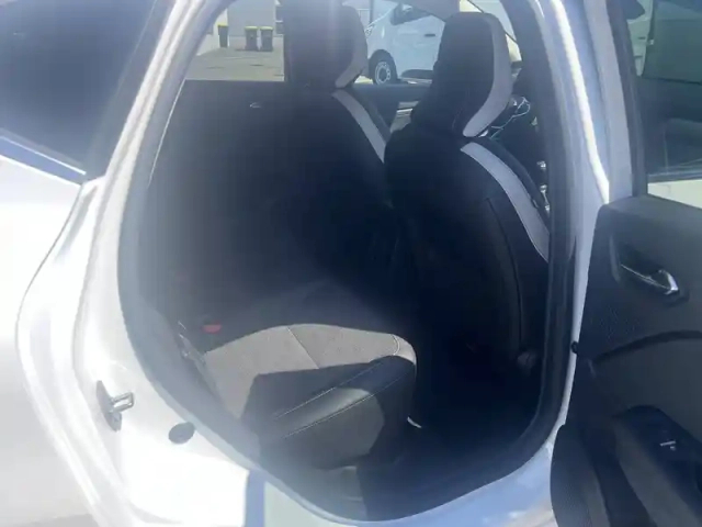 Renault Captur tce 90 — photo 19