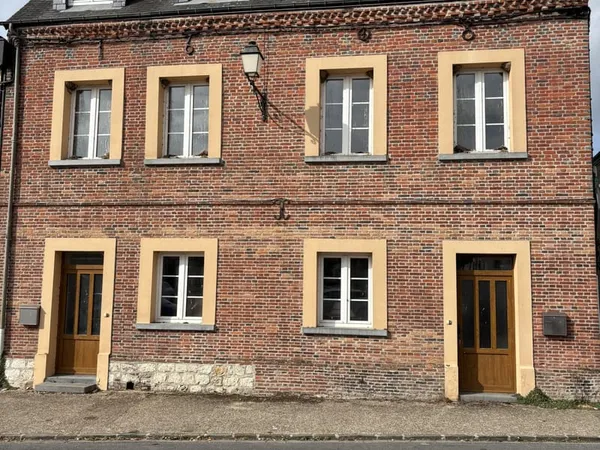 Immeuble de rapport 260 m²