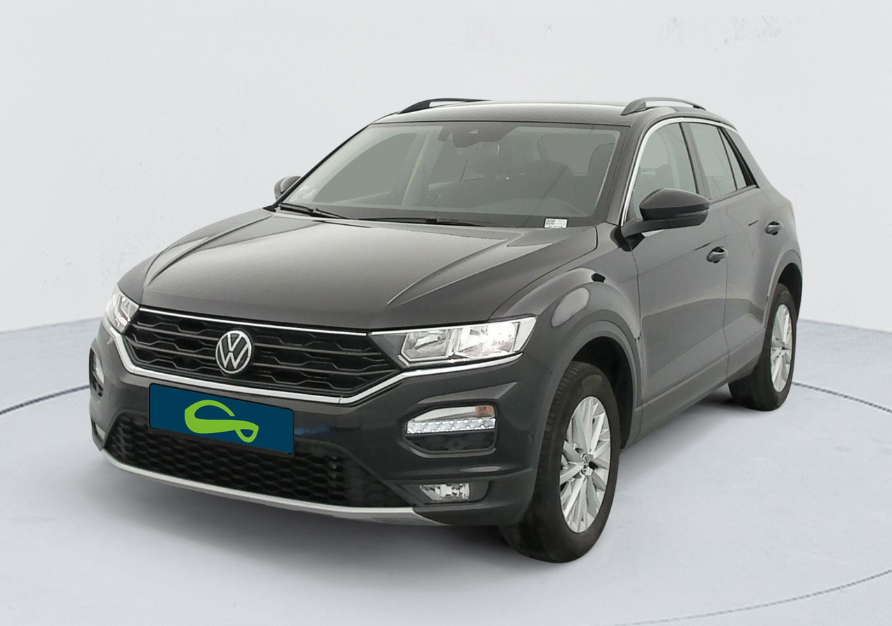 Volkswagen T-Roc — photo 1