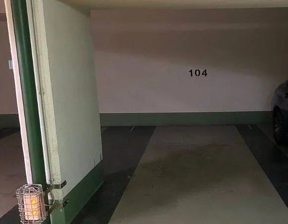 Parking 9 m²