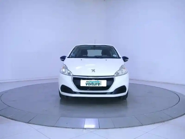 Peugeot 208 puretech 68ch bvm5 — photo 22