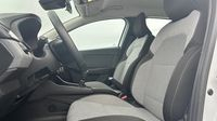 Renault Clio 1.0 TCe 90ch Evolution - 24 — photo 9