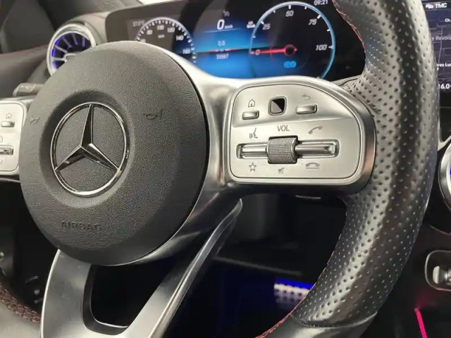 Mercedes Eqa 250 — photo 12