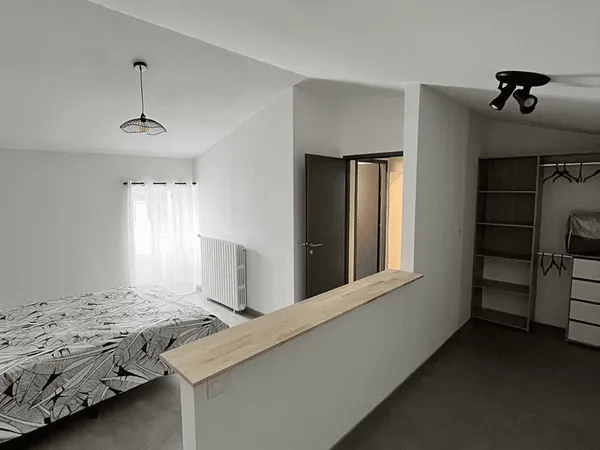 Maison 7 pièces 20 m²