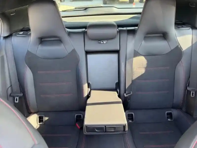 Mercedes Classe A 200 d amg line — photo 7