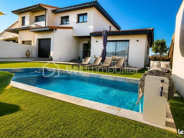 Villa 4 pièces 110 m²