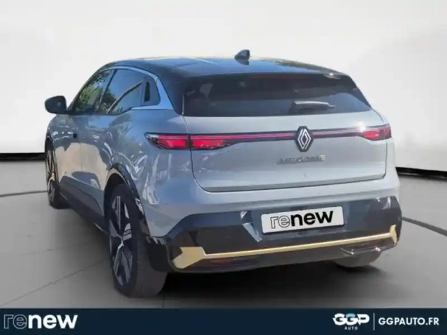Renault Megane e-tech electric ev60 220ch iconic optimum charge -b — photo 2