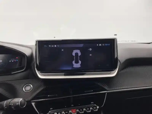 Peugeot 2008 puretech 100 s&amp;s bvm6 — photo 2