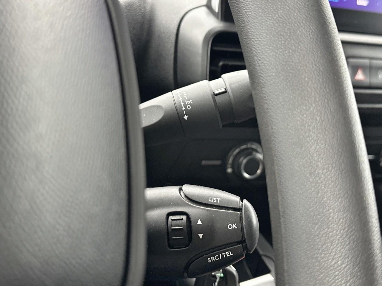 Peugeot Partner fourgon standard 650 kg bluehdi 100 s&s bvm6 premi — photo 18