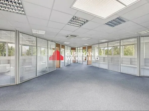 Bureau 435 m²