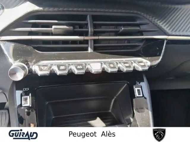 Peugeot 208 electrique 50 kwh 136ch — photo 20